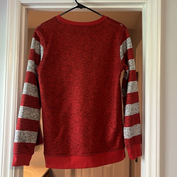 Pokémon Pikachu Christmas sweater-size XL- Material 100% polyester - Picture 2 of 3